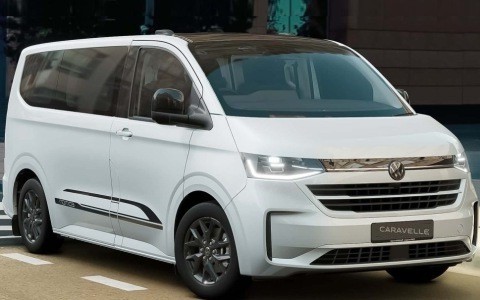 VW Caravelle 9 pax Automatic